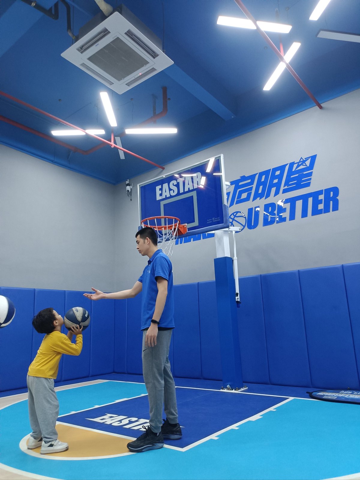 学校篮球队训练受伤谁负责_1